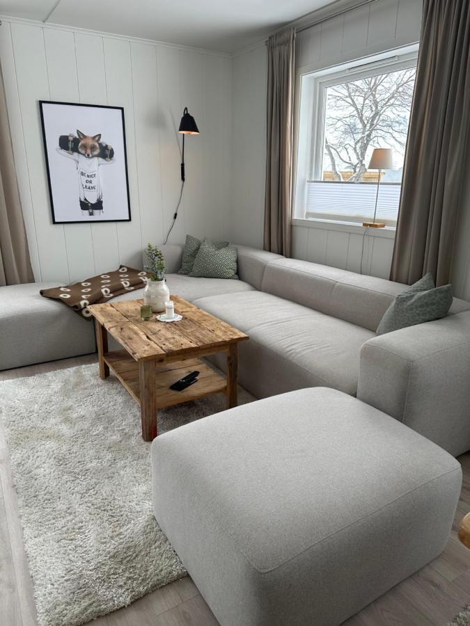 Lofoten Kabelvag-Small Apartment エクステリア 写真