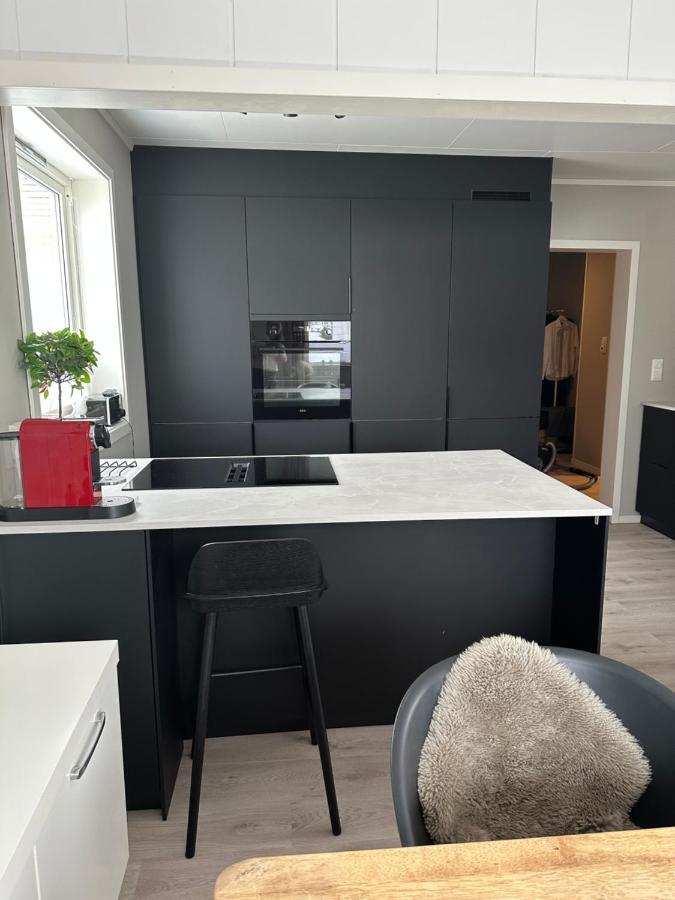 Lofoten Kabelvag-Small Apartment エクステリア 写真